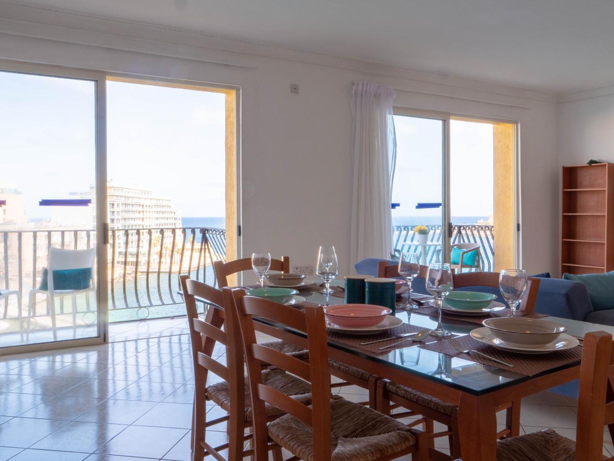 Morina Court - Seaview And Penthouse In St Julians By Shortletsmalta * Сент Джулианс