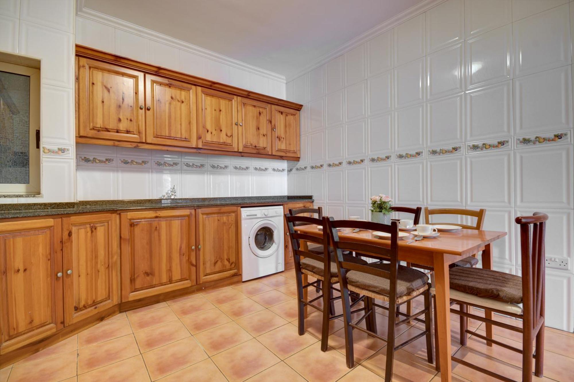 Apartament Morina Court - Seaview And Penthouse In St Julians By Shortletsmalta *