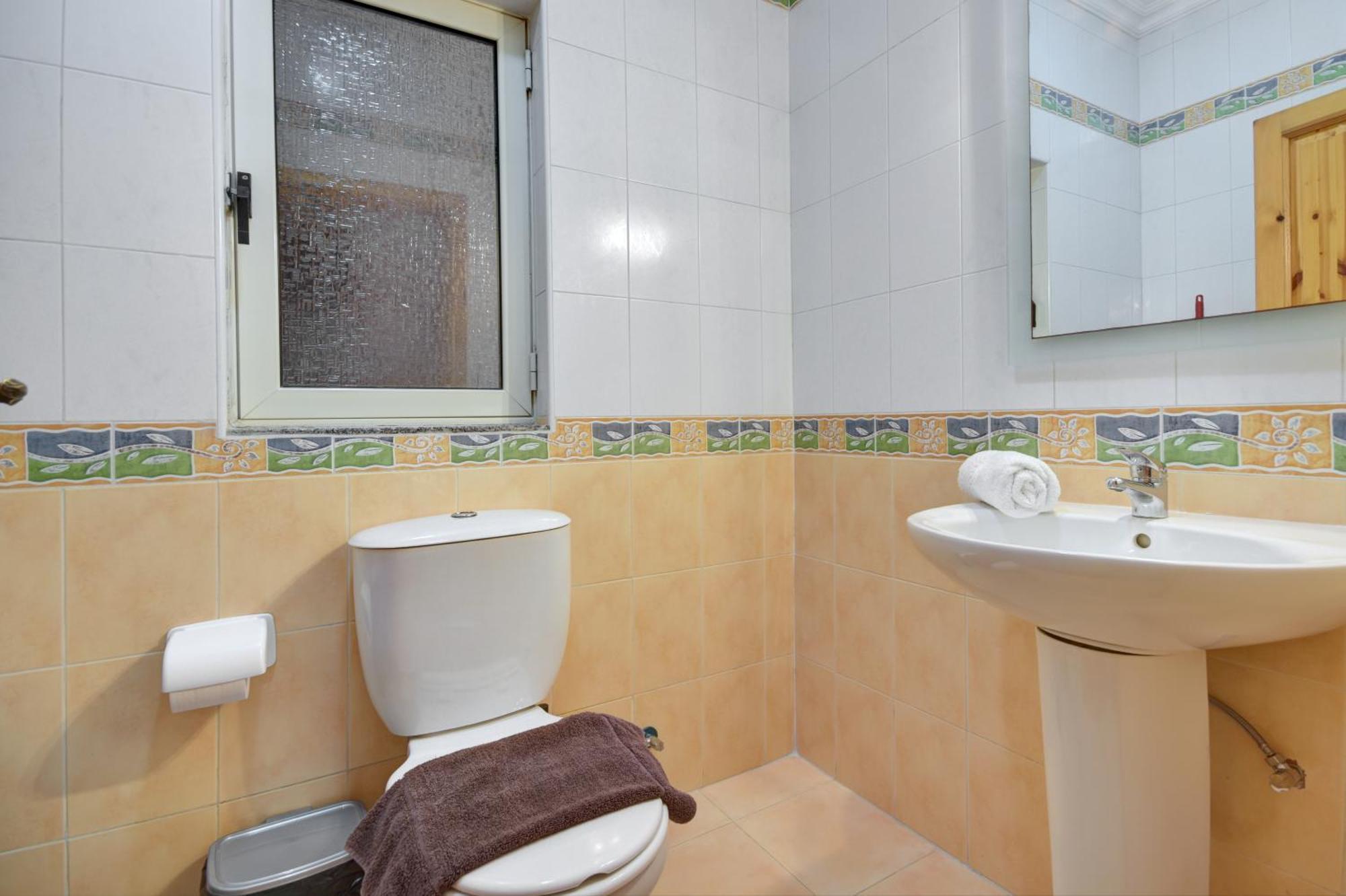 Morina Court - Seaview And Penthouse In St Julians By Shortletsmalta * St. Julian's